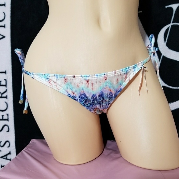 Victoria's Secret Other - NWT! VICTORIA'S SECRET Bikini bottom